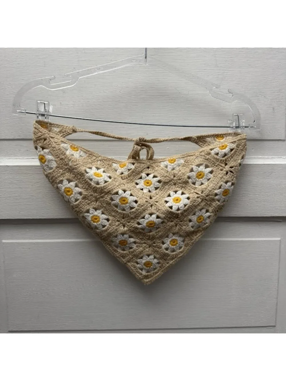 Crochet Daisy Triangle Bandana Scarf Beige White Floral Tie Neck Boho
